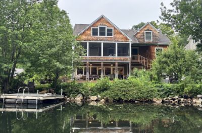 1/4 Acre Woods on Lake Waukewan!