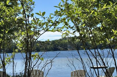 Family- Friendly All-Season Getaway in Meredith – Lake, Foliage & Ski Adventures