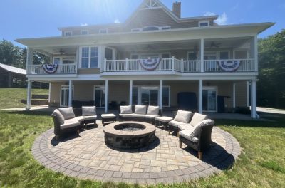 Hilltop Haven on Lake Winnisquam