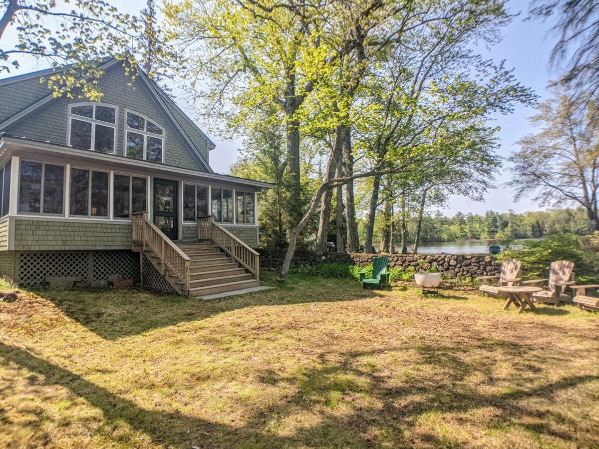 highland lake retreat exterior